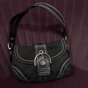 Coach mini soho signature black